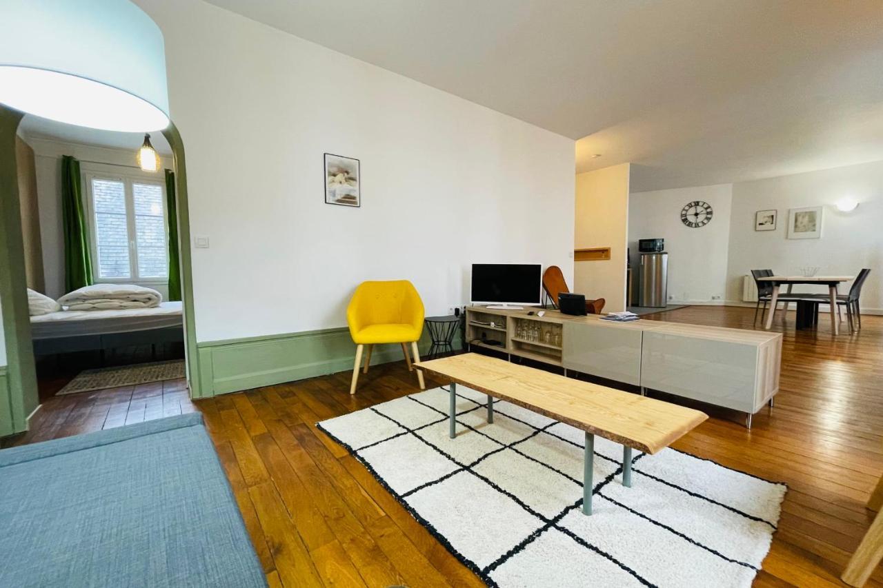 The Magnificent Bordeaux Loft In The Hyper-Center Of Tours Apartamento Exterior foto