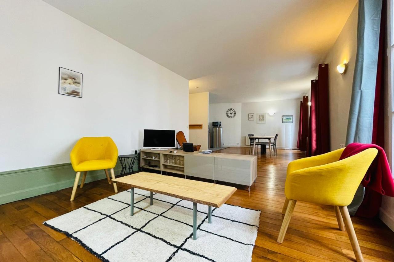 The Magnificent Bordeaux Loft In The Hyper-Center Of Tours Apartamento Exterior foto